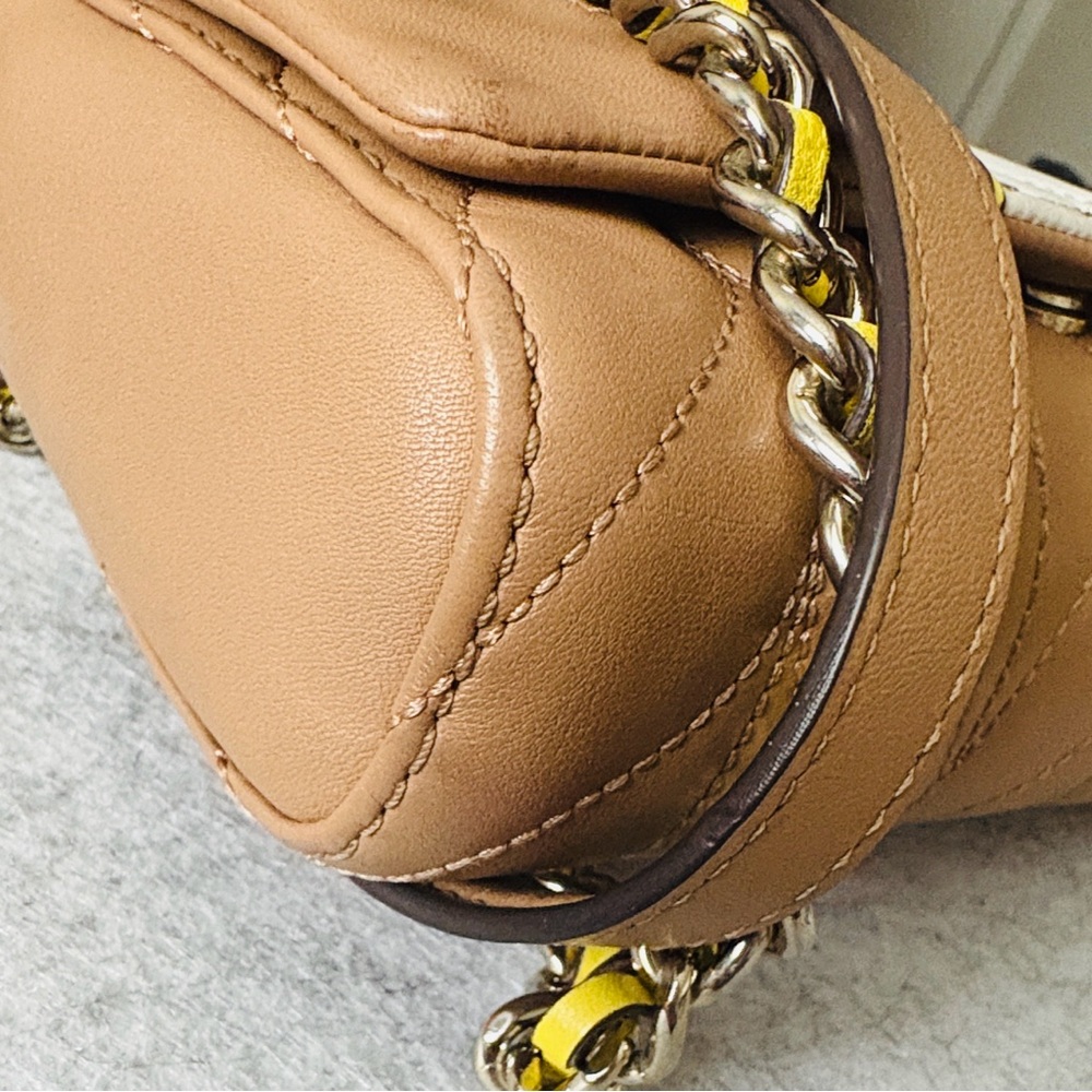 KATE SPADE New York Briar Lane Quilted Mini Emelyn Crossbody - Picture 6 of 12